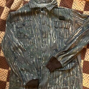 Liberty Men's Button Up Shirt. Size unknown